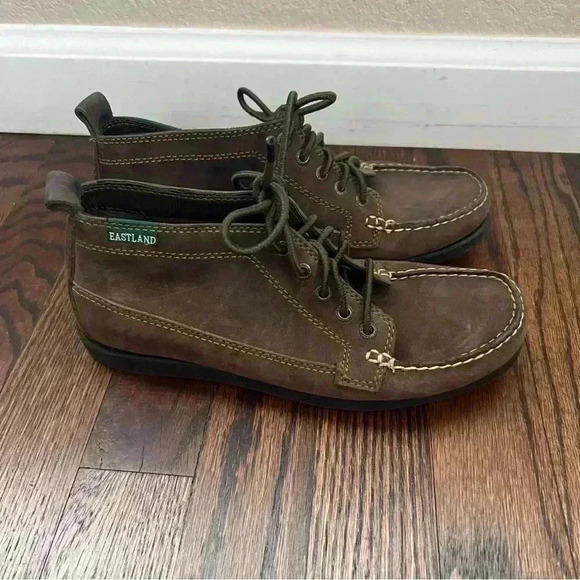 Eastland Shoes - Eastland Seneca Bomber Brown Lace-Up Chukka Ankle Boots Shoes Women's Size 6 M